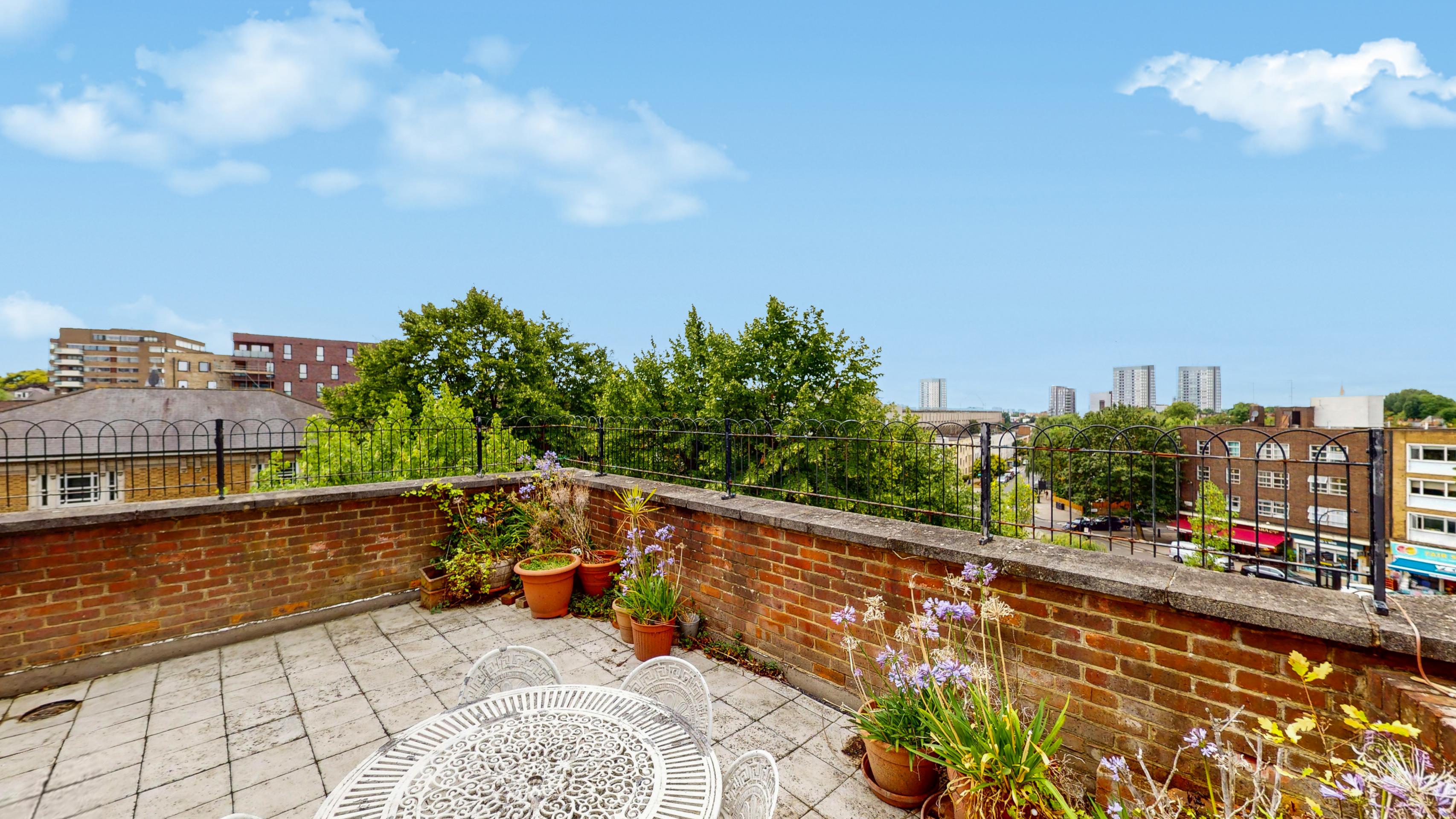 Penthouse Apartment Belsize road, South Hampstead NW6